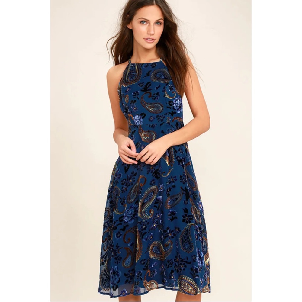 NWT Lulu’s Unforgettable Encounter Dress | L